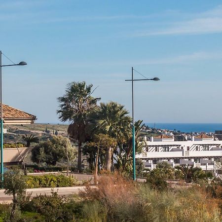 Valle Romano Golf Luxury Apartment エステポナ エクステリア 写真