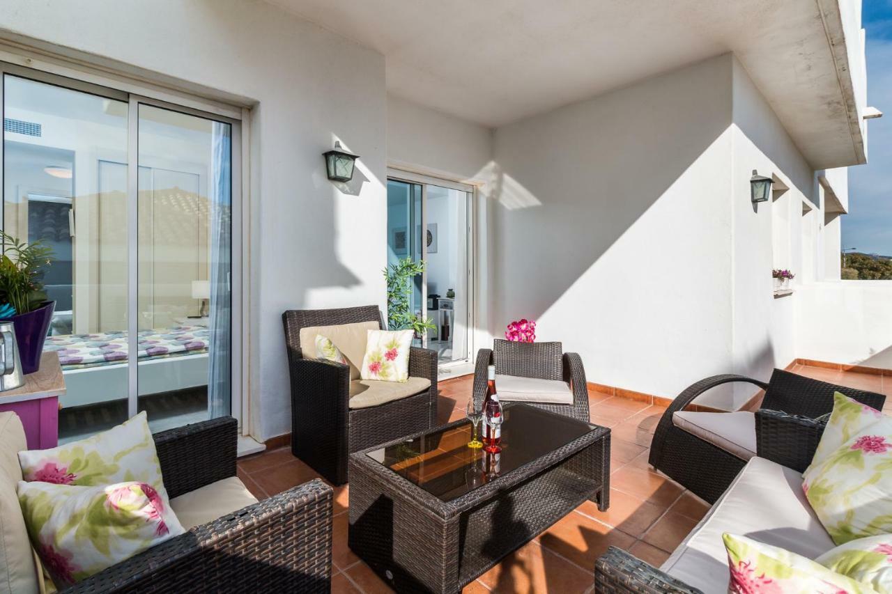Valle Romano Golf Luxury Apartment エステポナ エクステリア 写真