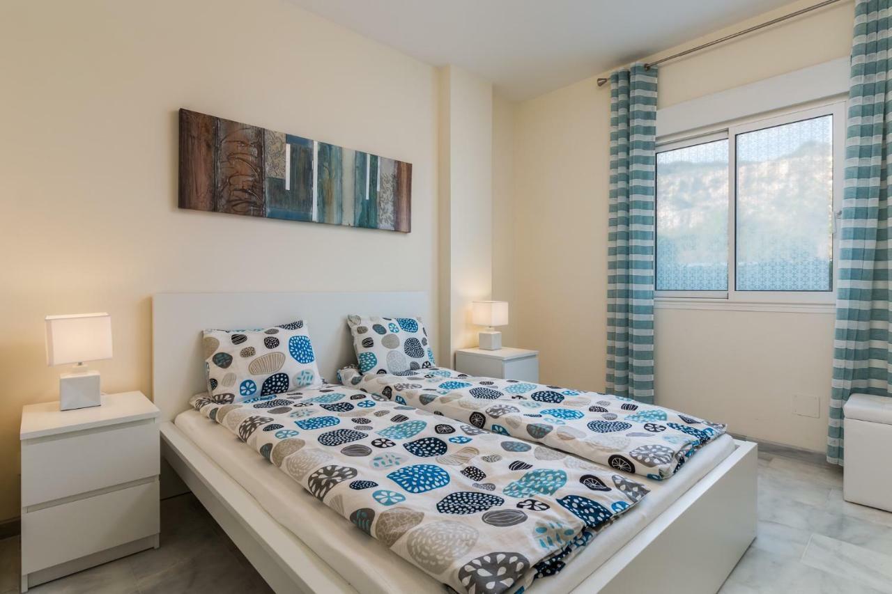 Valle Romano Golf Luxury Apartment エステポナ エクステリア 写真
